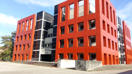 Main building of Faculte de Droit